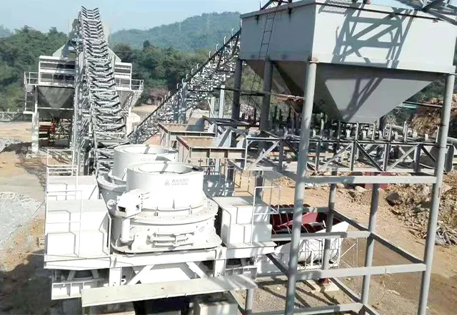 Vietnam Limestone Crushing Plant 800t/h