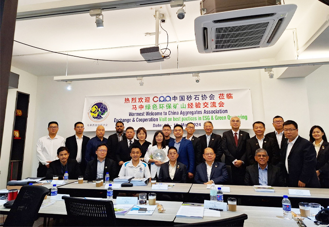 Dahongli was invited to Malaysia and Singapore for inspection, exchange and market research