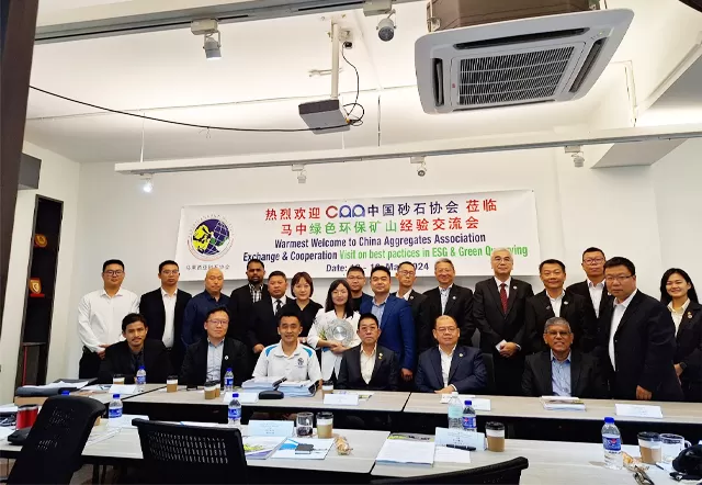 Dahongli was invited to Malaysia and Singapore for inspection, exchange and market research