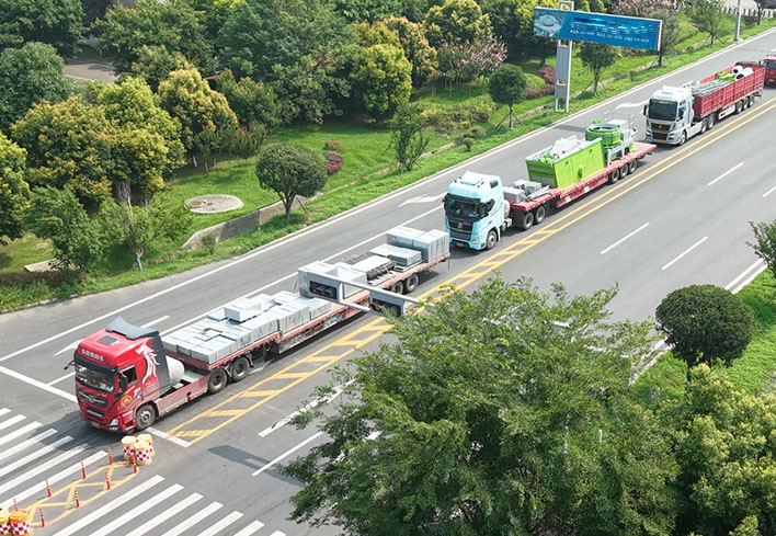Overseas Shipment | Dahongli Complete Sets of Equipment Shipped to Kazakhstan to Assist Highway Construction!