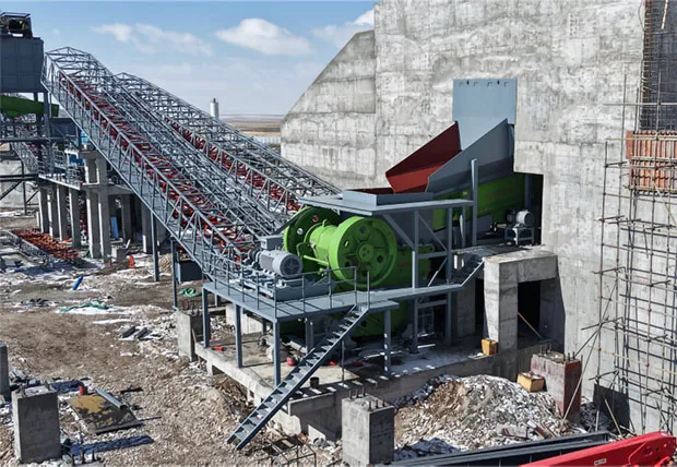 Dahongli’s 1500T/H High-End Crushing Equipment Reaches Ruoergai, Setting New Standards for Plateau Sand and Gravel