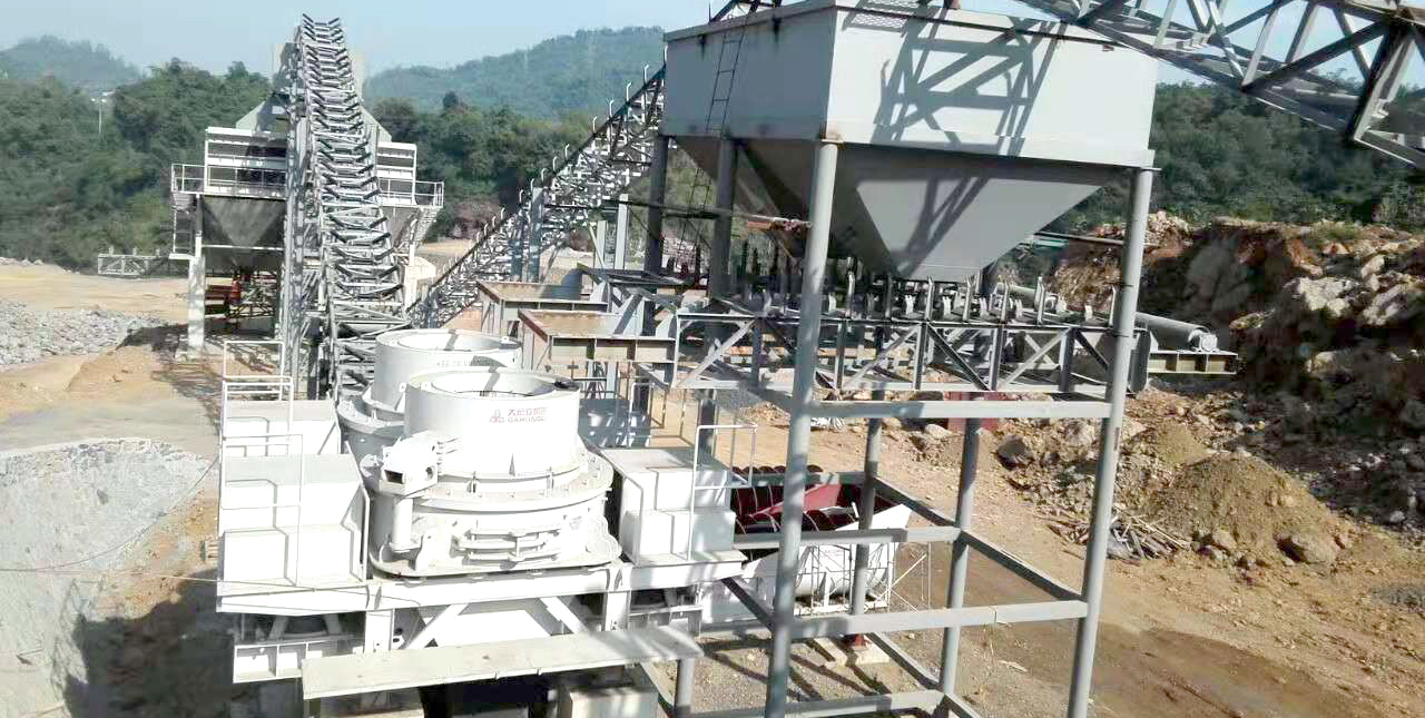 Vietnam Limestone Crushing Plant 800t/h
